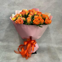 Mono bouquet of orange roses